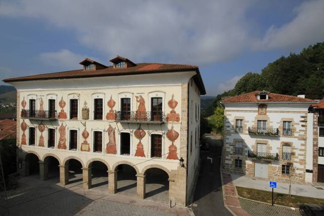 Ayuntamiento de Bera de Bidesoa.