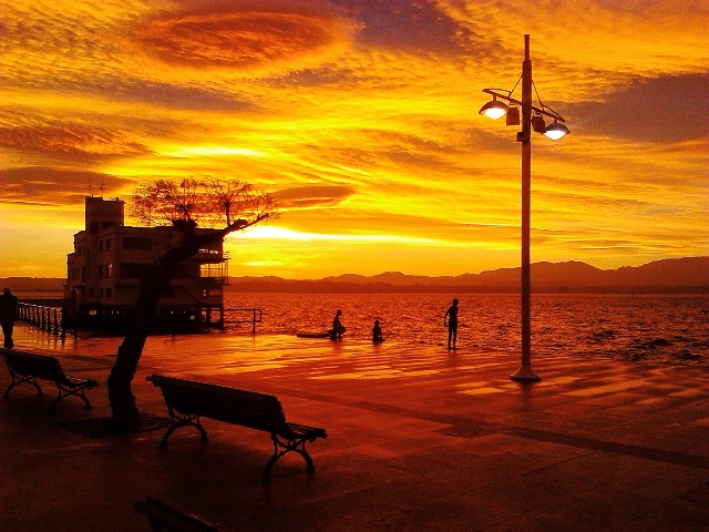 CANTABRIA AMANECER UNO. Amanecer en la bahía Foto Miguel Á. Miguélez