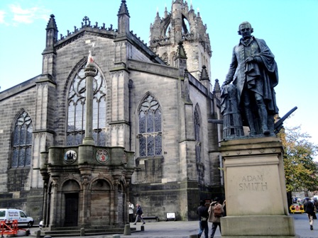 Monumento a Adam Smith