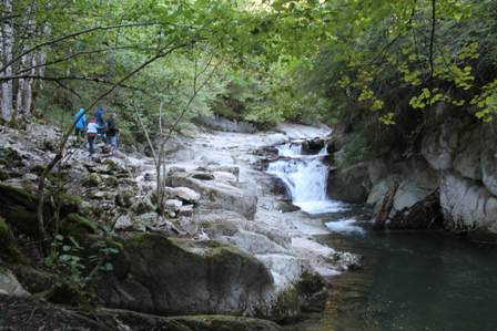 NAVARRA CASCADA EL CUBO