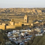 Guadix, la Alcazaba y la Catedral al fondo.