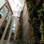 El Hotel Mercure Santo Domingo con el Jardín Colgante, el más grande de España